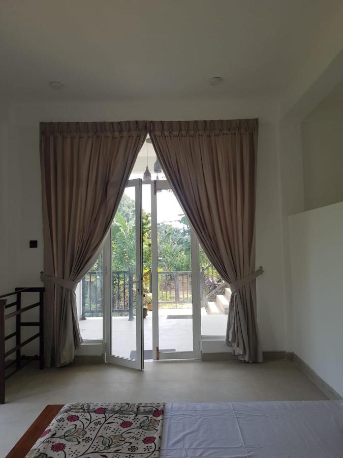 Pearl'S Homestay Матале Экстерьер фото