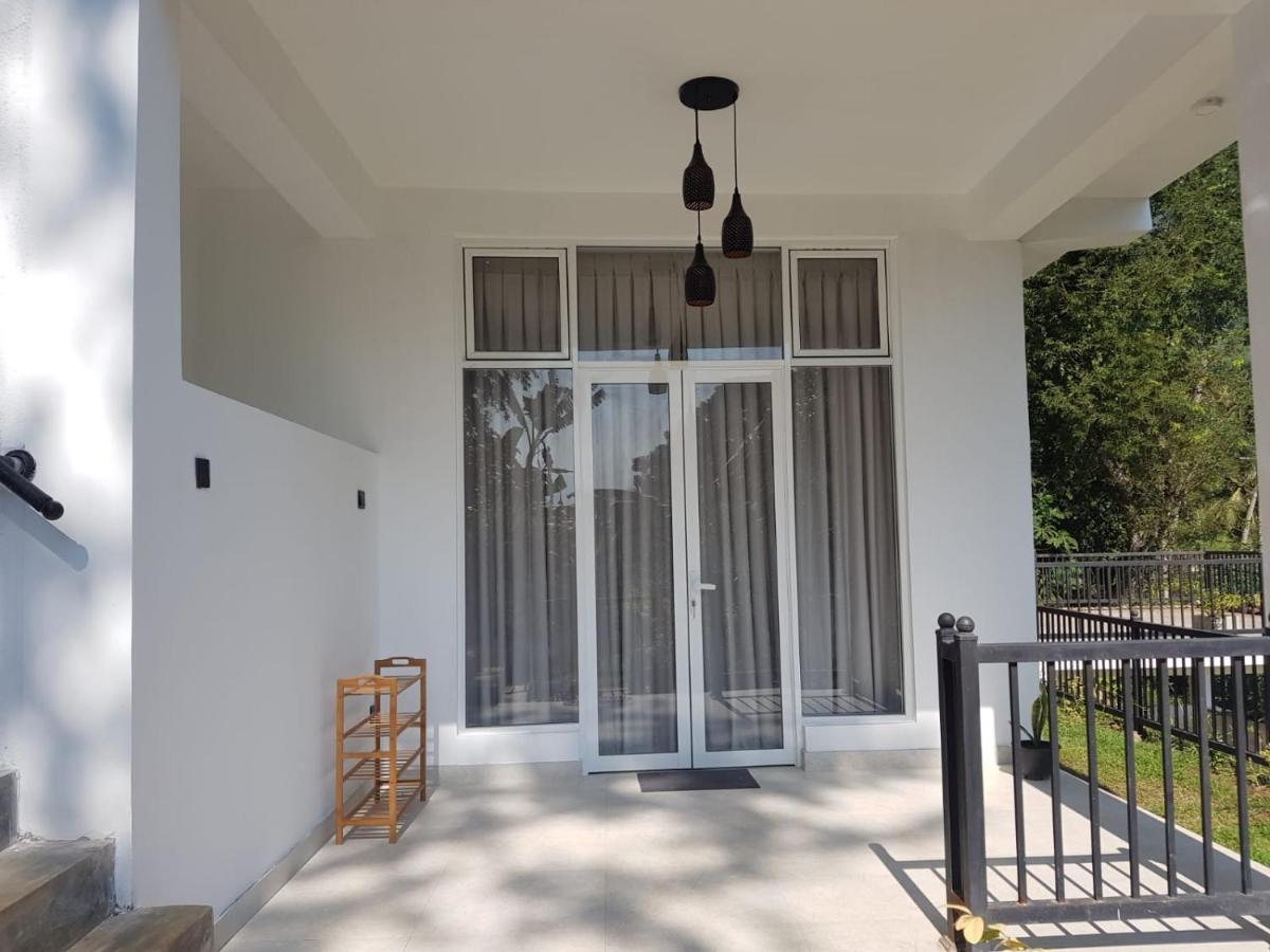 Pearl'S Homestay Матале Экстерьер фото